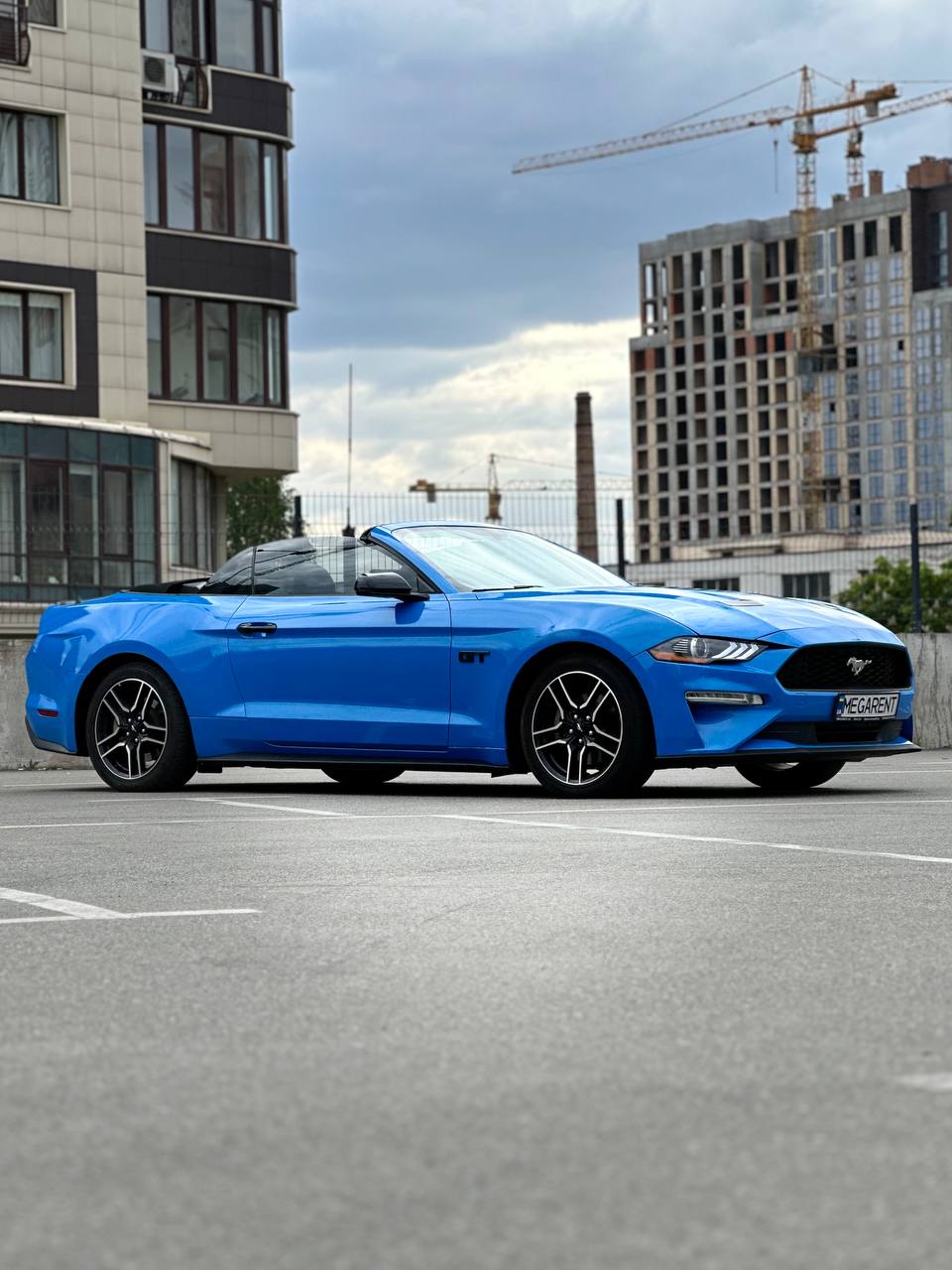   FORD MUSTANG   -  3